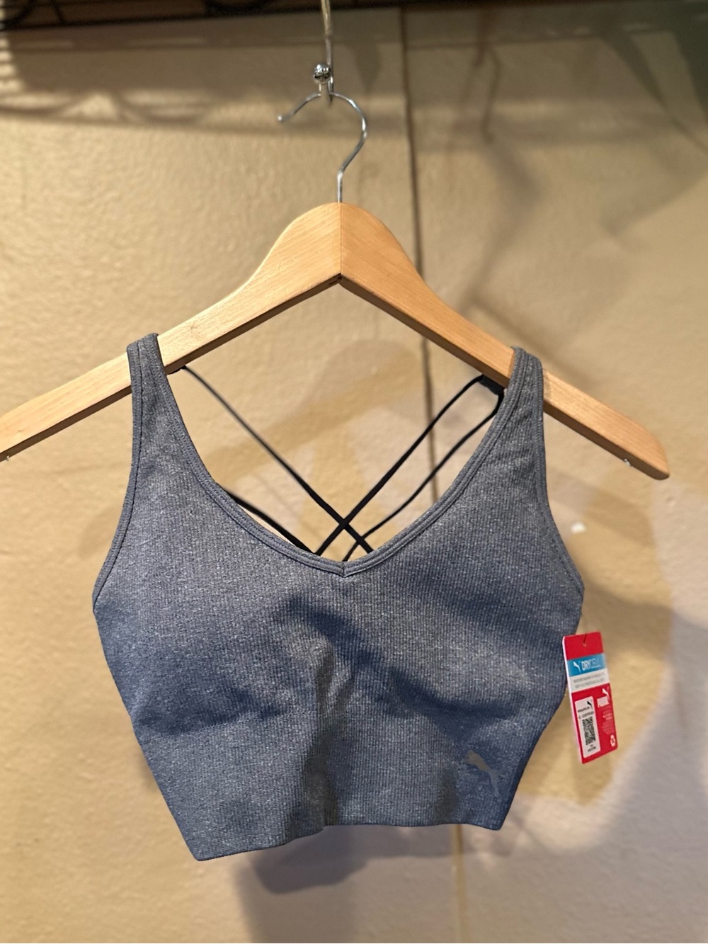 Puma gray sports bra nwt Sz M